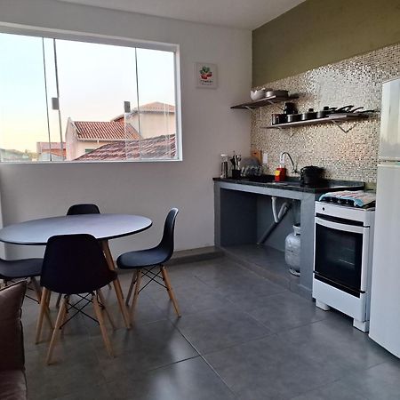 伊利亚孔普里达Chapeu De Sol - Area Gourmet, Tv, Internet, Roupas De Cama E Banho, Jardim, Horta E Pomar公寓 外观 照片