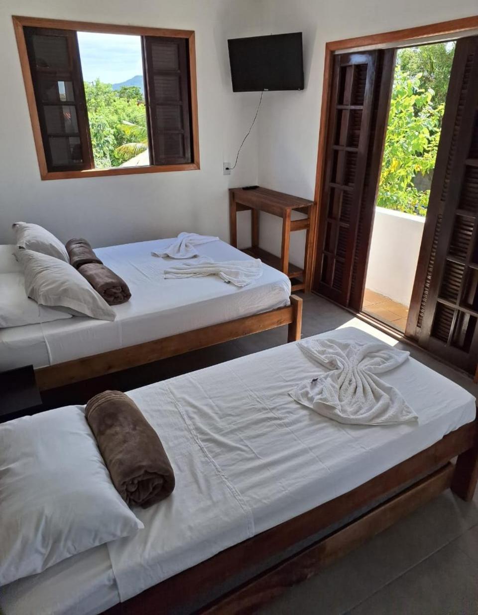 伊利亚孔普里达Chapeu De Sol - Area Gourmet, Tv, Internet, Roupas De Cama E Banho, Jardim, Horta E Pomar公寓 外观 照片