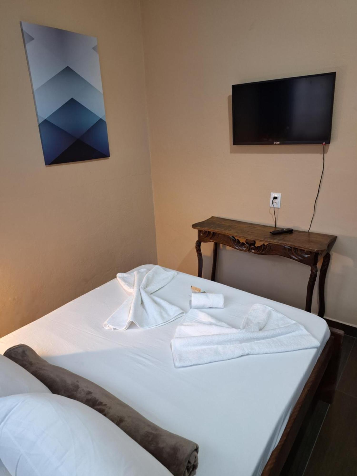 伊利亚孔普里达Chapeu De Sol - Area Gourmet, Tv, Internet, Roupas De Cama E Banho, Jardim, Horta E Pomar公寓 客房 照片